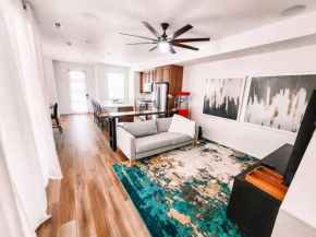 Pet Friendly New Townhome Near Everything!